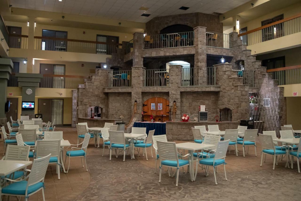Hotel Baymont By Wyndham Shakopee Esterno foto