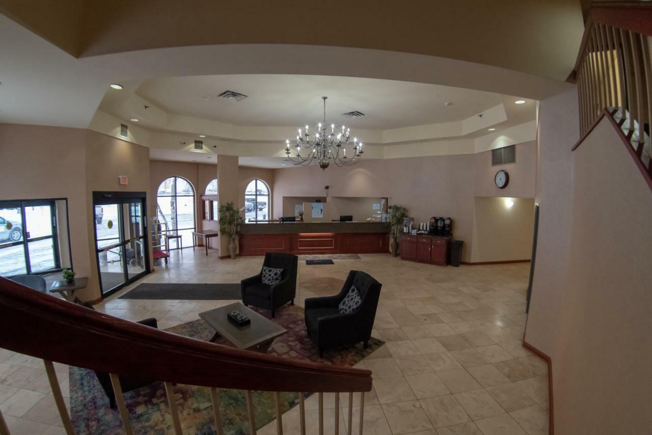 Hotel Baymont By Wyndham Shakopee Esterno foto